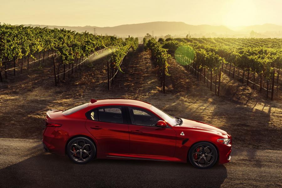  Alfa Romeo Giulia Quadrifoglio (952) 2016 года  (NA) (фото 10 из 86)